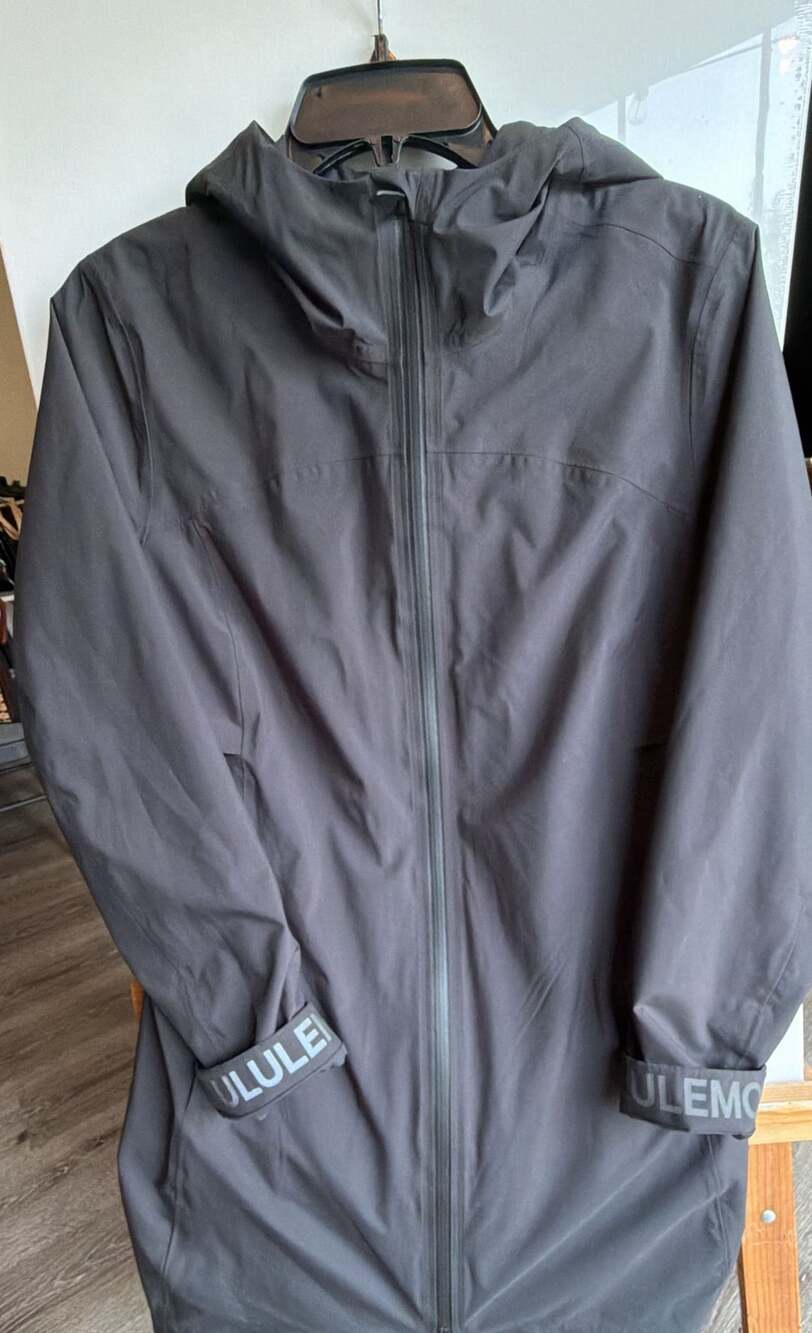 Lululemon Rain Jacket Black